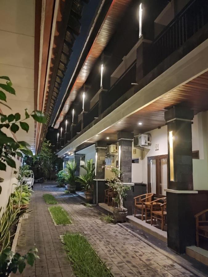 Surya Inn Кута Экстерьер фото