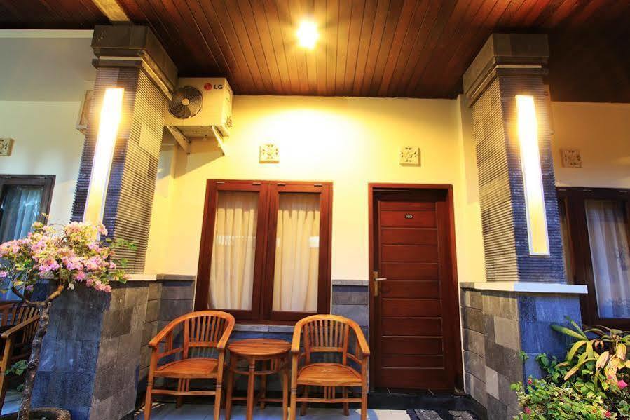 Surya Inn Кута Экстерьер фото