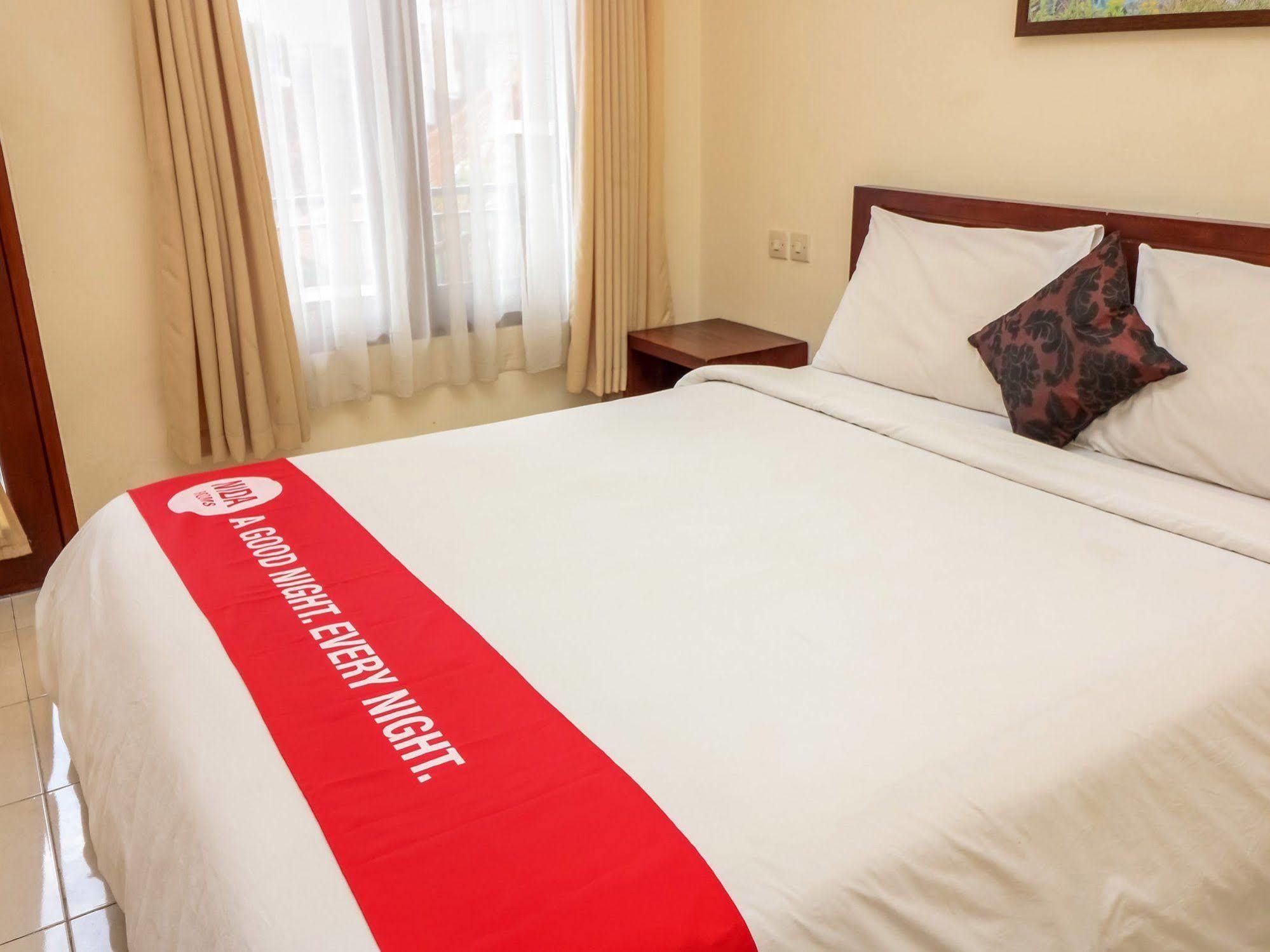 Surya Inn Кута Экстерьер фото